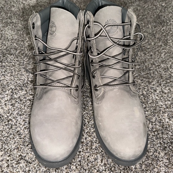 Women's Gray Linden Woods 6-Inch Waterproof Boot - Picture 2 of 6